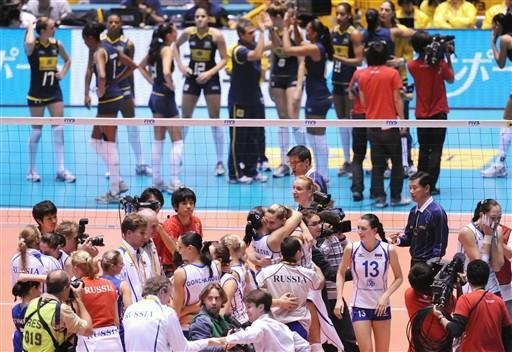 Brasil perde para a R&uacute;ssia por 3 sets a 2