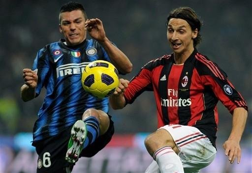 Inter de Mil&atilde;o perde cl&aacute;ssico para o Milan e segue em m&aacute; fase