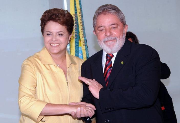 Lula diz querer Dilma em encontro de catadores de papel
