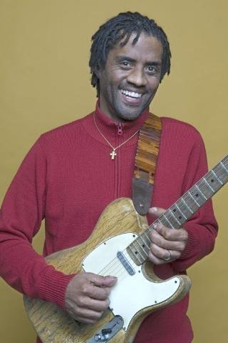 Kenny Neal traz o blues a Porto Alegre nesta quinta