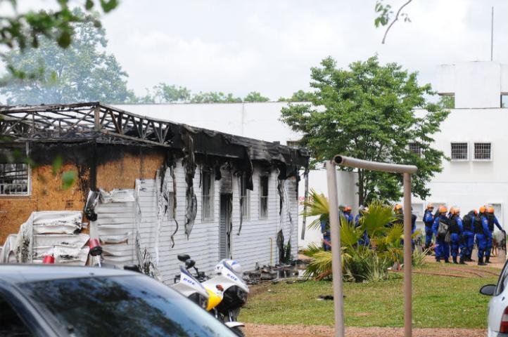 Presos colocaram fogo nos colch&otilde;es de um dos pavilh&otilde;es 