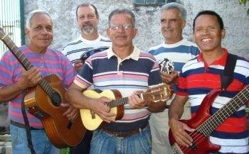 Grupo Os Remanescentes faz apresenta&ccedil;&otilde;es nas esta&ccedil;&otilde;es at&eacute; o Dia do Samba, em 2 de dezembro