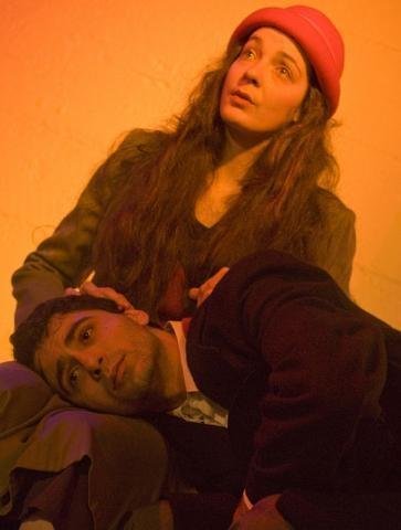Grupo Neelic aposta em Beckett em seu novo trabalho 