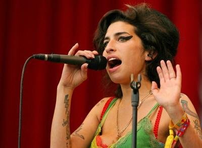 Venda de ingressos para show de Amy Winehouse em SP come&ccedil;a nesta ter&ccedil;a