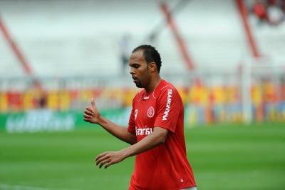 Alecsandro diz que mudan&ccedil;as t&aacute;ticas de Roth d&atilde;o confian&ccedil;a ao Inter