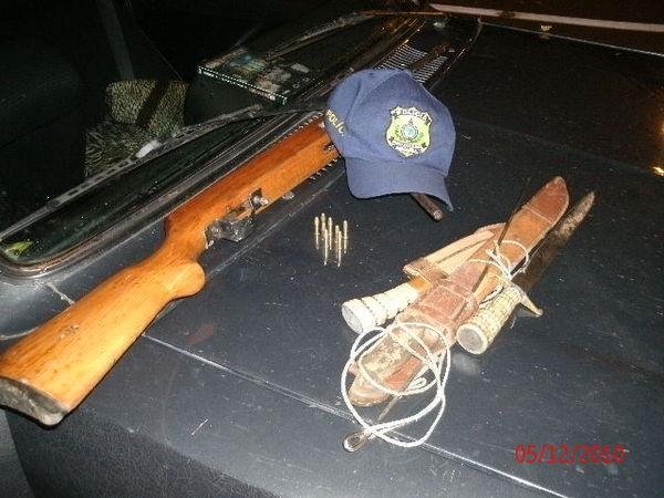 PRF apreende adolescente dirigindo Chevette na BR 116, em Vacaria