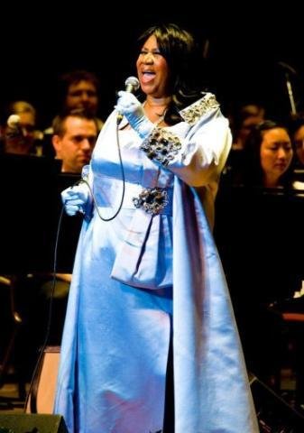 Aretha Franklin, rainha do soul, estaria com c&acirc;ncer