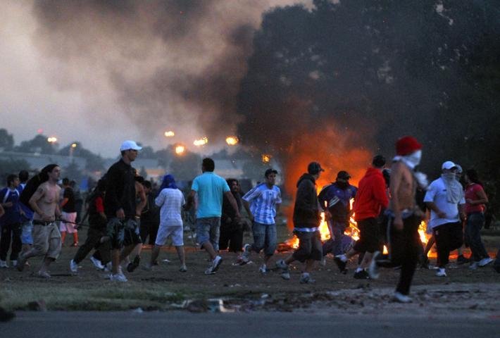 V&aacute;rias pessoas ficaram feridas, duas em estado grave