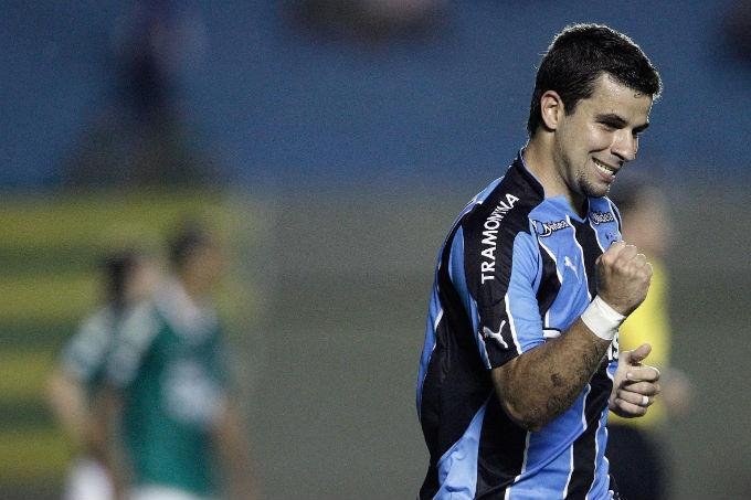 Andr&eacute; Lima deve renovar com o Gr&ecirc;mio
