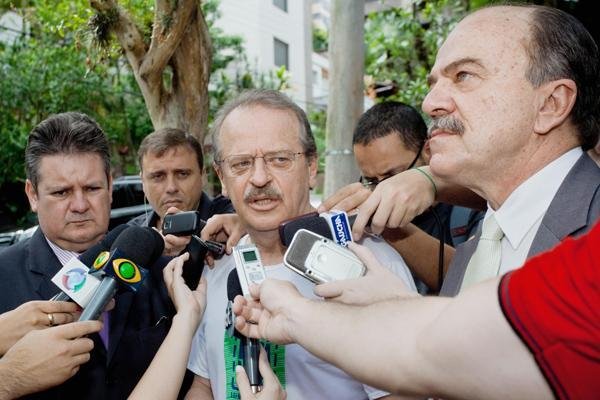 Tarso confirma T&uacute;lio Zamin na presid&ecirc;ncia do Banrisul 
