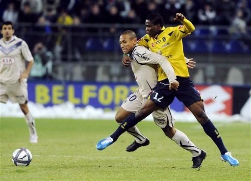 Jussie (&agrave; esquerda) marcou o gol do Bordeaux