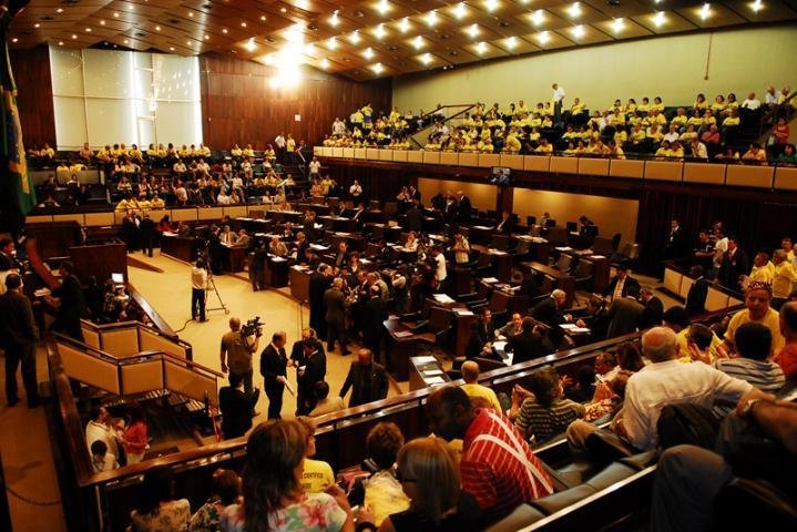 Assembleia aprova altera&ccedil;&atilde;o de secretarias no Estado