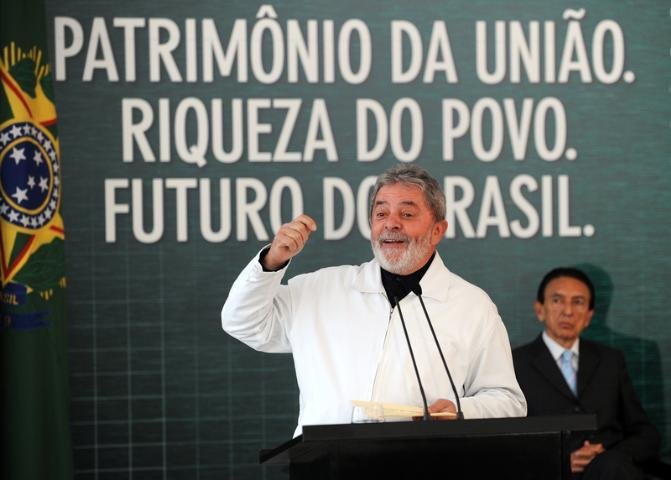 Lula sanciona lei do pr&eacute;-sal com veto &agrave; partilha dos royalties