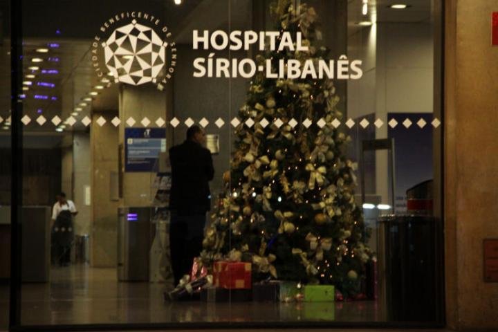 Quadro cl&iacute;nico de Jos&eacute; Alencar &eacute; est&aacute;vel, dizem m&eacute;dicos do S&iacute;rio-Liban&ecirc;s
