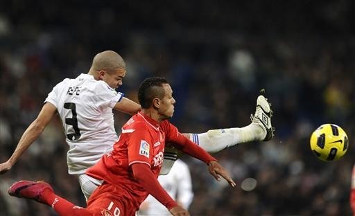 Pepe exalta Mourinho e destaca uni&atilde;o do Real Madrid