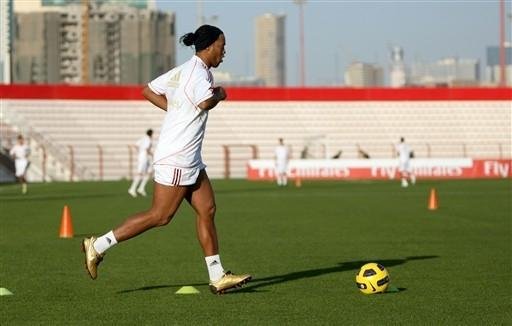 Novela sobre Ronaldinho entra em semana decisiva
