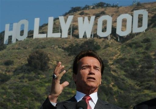 Schwarzenegger deixa o governo da Calif&oacute;rnia