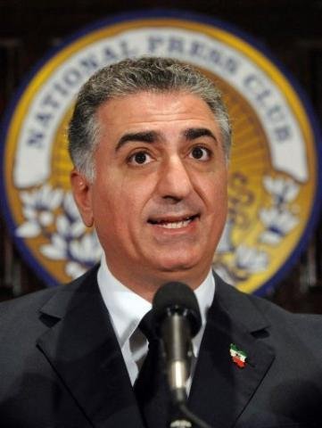 Ex-pr&iacute;ncipe iraniano se suicida nos EUA