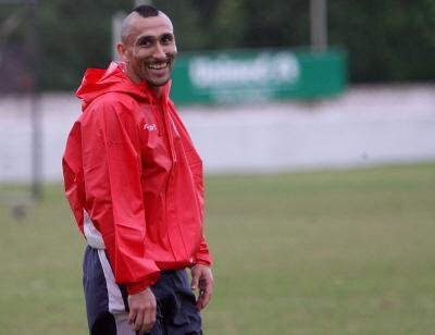 Gui&ntilde;azu est&aacute; muito perto de acertar com o Boca, diz jornal argentino