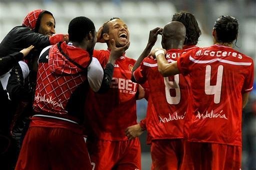 Sevilla avan&ccedil;a na Copa do Rei com gol de Lu&iacute;s Fabiano