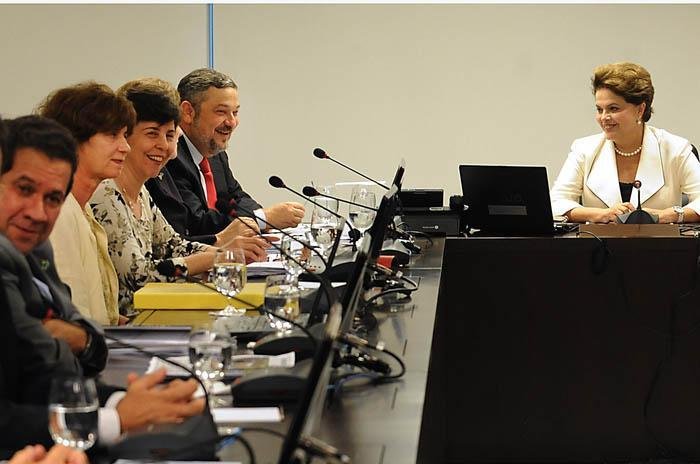 Oito minist&eacute;rios v&atilde;o atuar no PAC da mis&eacute;ria
