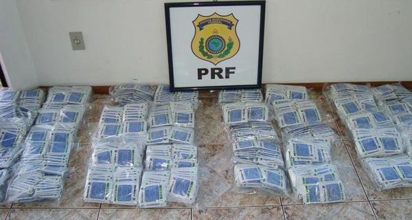 Cerca de 500 kg de agrot&oacute;xicos s&atilde;o apreendidos na BR 287