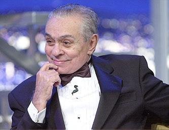 Chico Anysio faz tratamento para cuidar de infec&ccedil;&atilde;o