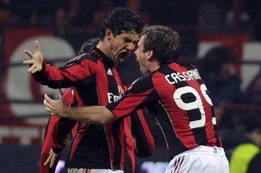 Pato marca dois gols no empate do Milan com a Udinese