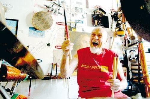 Longa-metragem traz a trajet&oacute;ria e a musicalidade de Argus Montenegro (foto)