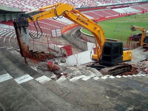 Est&aacute;dio Beira-Rio passa por vistoria nesta quinta-feira