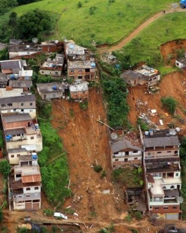 Nova Friburgo registra quase metade das v&iacute;timas fatais devido &agrave;s chuvas no Rio