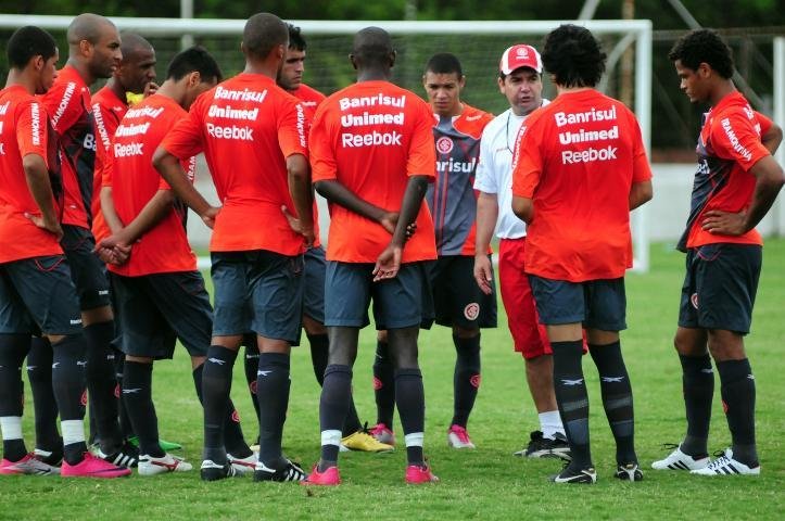 Ronaldo Concei&ccedil;&atilde;o participou apenas de 20 minutos do treino desta sexta-feira