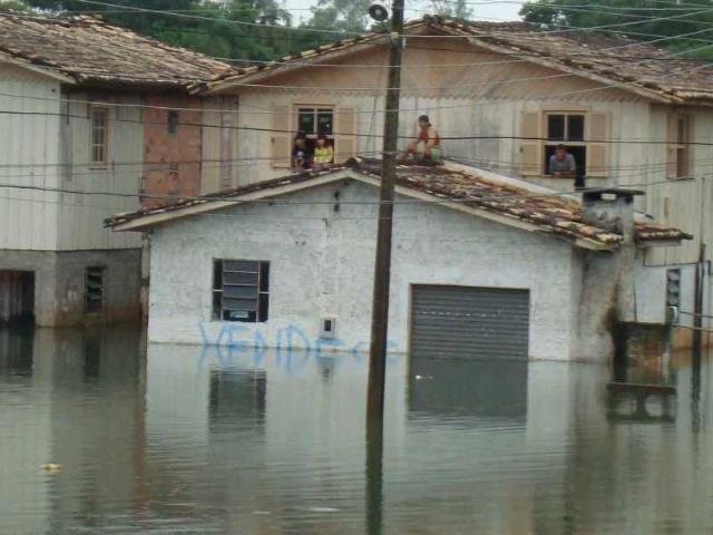 Em Crici&uacute;ma o desastre j&aacute; deixou 2,5 mil desalojados