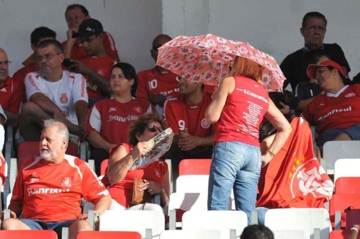 6.371 torcedores compareceram ao est&aacute;dio nesta quarta feira,19.
