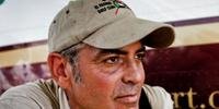 George Clooney revela que contraiu malária no Sudão