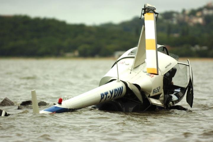Helic&oacute;ptero ia em dire&ccedil;&atilde;o a Santa Cruz do Sul quando come&ccedil;aram os problemas