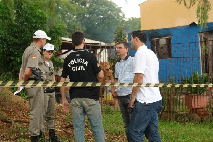 Mulher morre carbonizada em inc&ecirc;ndio em Santa Rosa