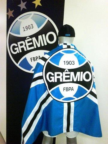 Nova camisa do Gr&ecirc;mio ser&aacute; lan&ccedil;ada dia 15, segundo fornecedora