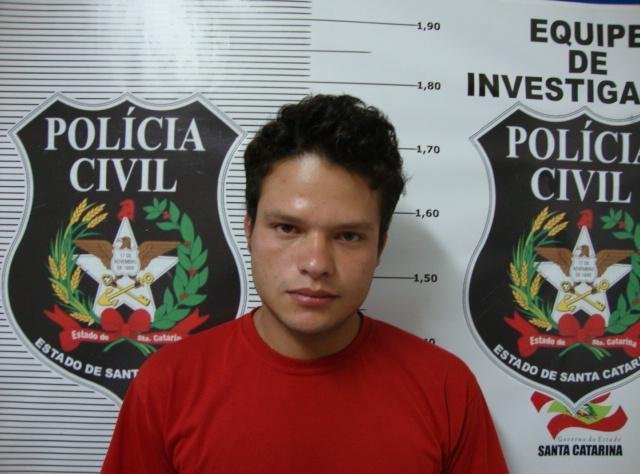 Daniel de Lima, de 22 anos, &eacute; autor confesso dos homic&iacute;dios