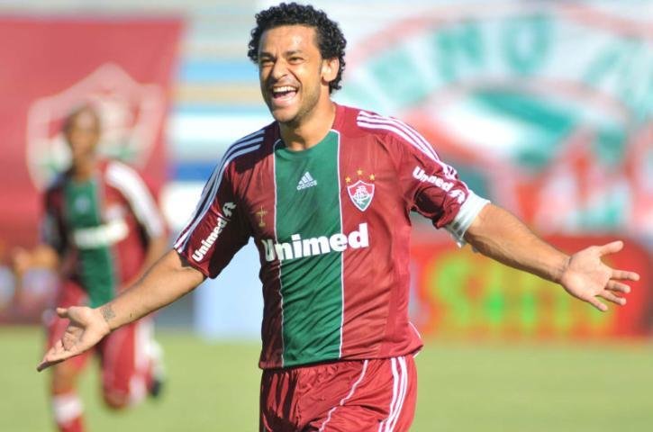 Fred marca dois e Fluminense bate Cabofriense