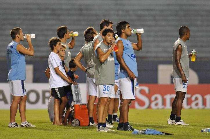 T&eacute;cnico do Liverpool quer atacar dentro do Ol&iacute;mpico