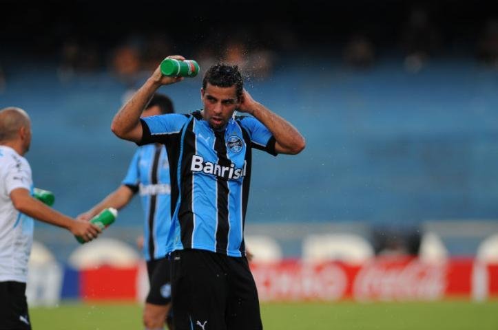 Calor, por&eacute;m, atrapalhou jogadores durante a partida