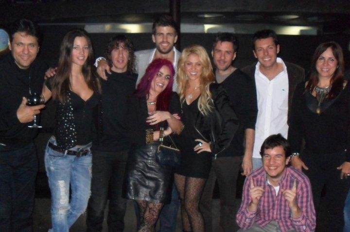 Jogador do Barcelona assume namoro com Shakira