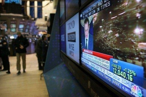 Wall Street atinge novo teto ap&oacute;s ren&uacute;ncia de Mubarak