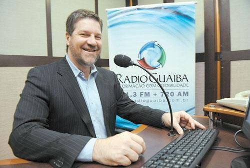 Jornalista Felipe Vieira refor&ccedil;a equipe da R&aacute;dio Gua&iacute;ba