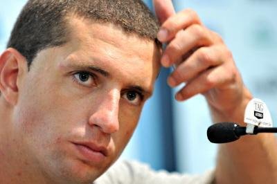 Rochemback &eacute; &uacute;nico volante em esquema ofensivo de Renato para estreia na Libertadores