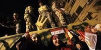 Exército egípcio dá dez dias para juristas reformularem Constituição