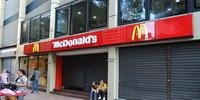 Vigilância interdita loja de fast food no Centro de Porto Alegre