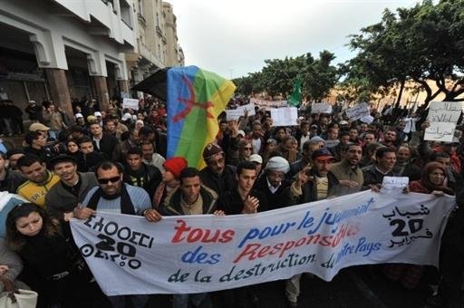 Manifestantes pedem reformas pol&iacute;ticas no Marrocos