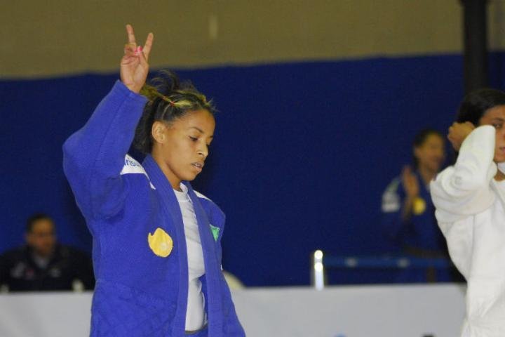 Judoca ga&uacute;cha conquista bronze na Copa do Mundo de Praga